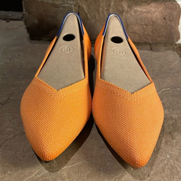 🤩Rothy’s The Point🤩 - Picture 3 of 10